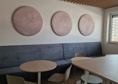 Čalouněné jídelní lavice | Cosmonde Brno
